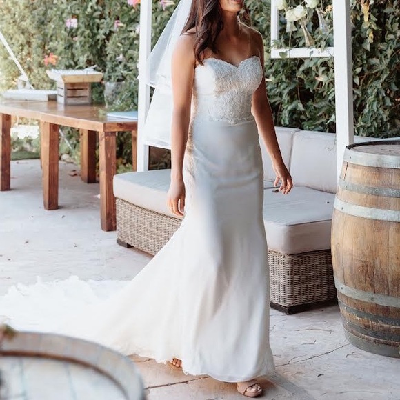 angel rivera Dresses & Skirts - Angel Rivera 'Dawn (Kinsley James exclusive) Wedding Dress